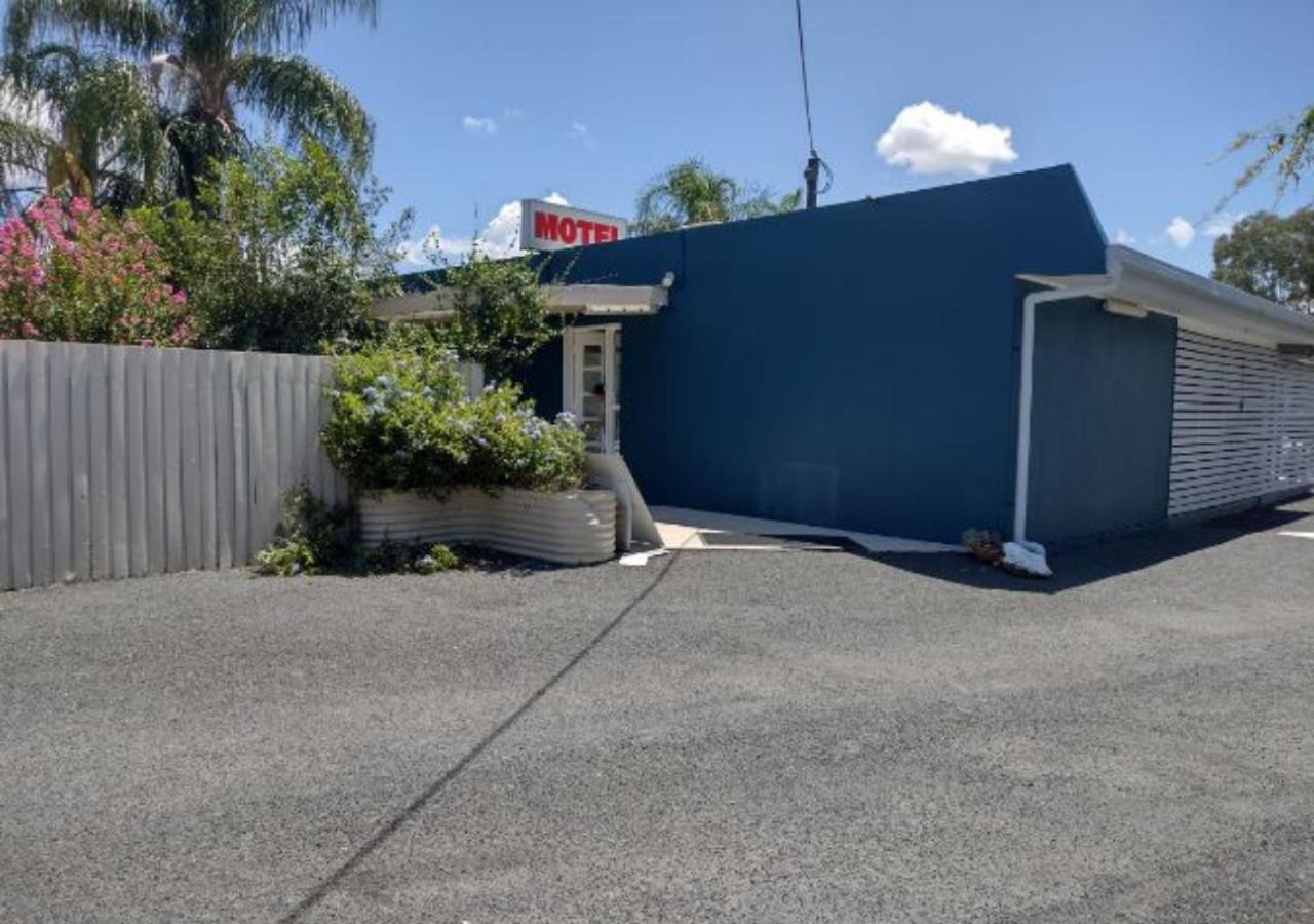 Chinchilla Motel Luaran gambar