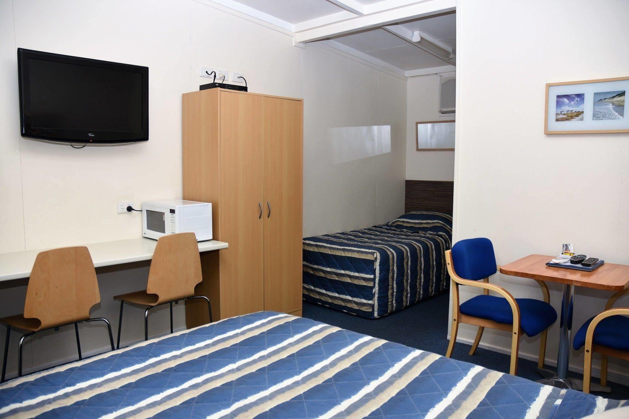 Chinchilla Motel Luaran gambar